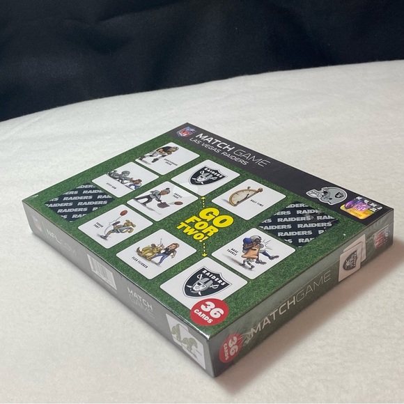 Las Vegas Raiders NFL Memory Match Game Card Licensed YouTheFan NEW - Picture 5 of 6